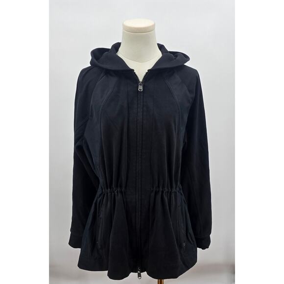 Athleta
Triumph Hybrid Crewneck Jacket - Picture 1 of 5